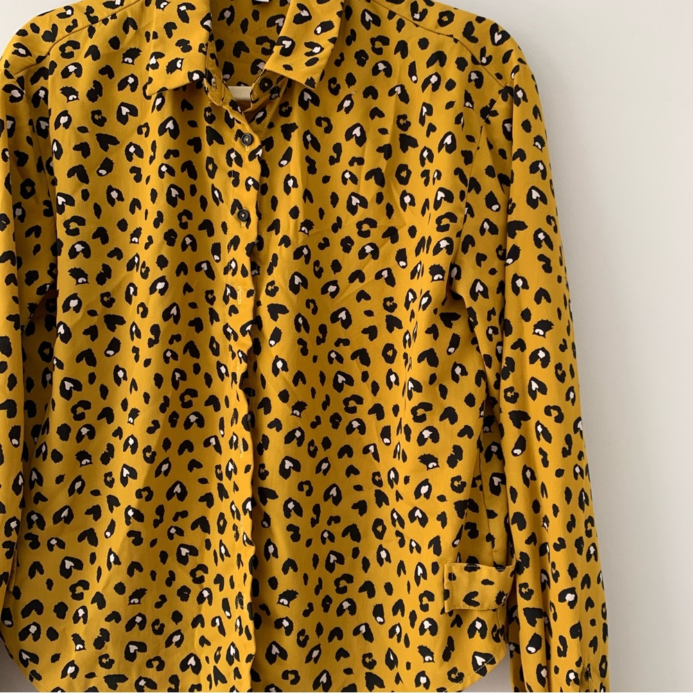 Yellow And Black Button down Blouse - Picture 14 of 15
